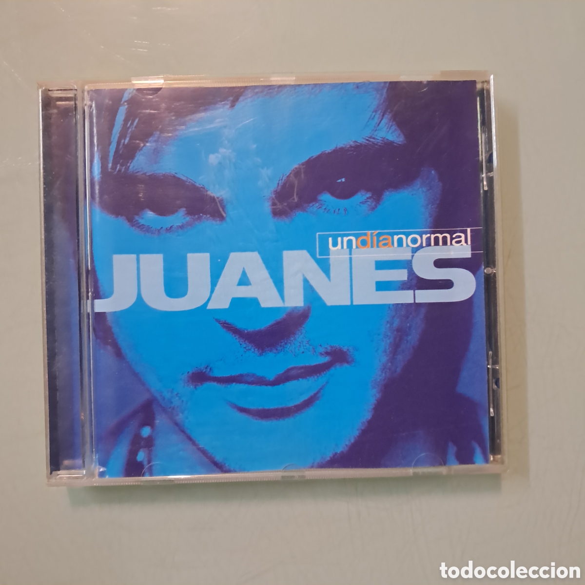 CDs de m&uacute;sica: Juanes, Un d&iacute;a normal, Compact disc - Foto 1