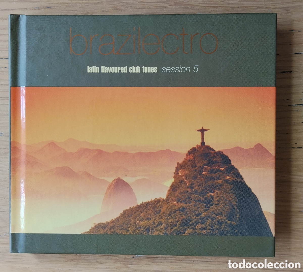 CDs de M&uacute;sica: V/A : &rdquo;BRAZILECTRO: LATIN FLAVOURED CLUB TUNES SESSION 5&rdquo; DOBLE CD 2003-ELECTRONIC