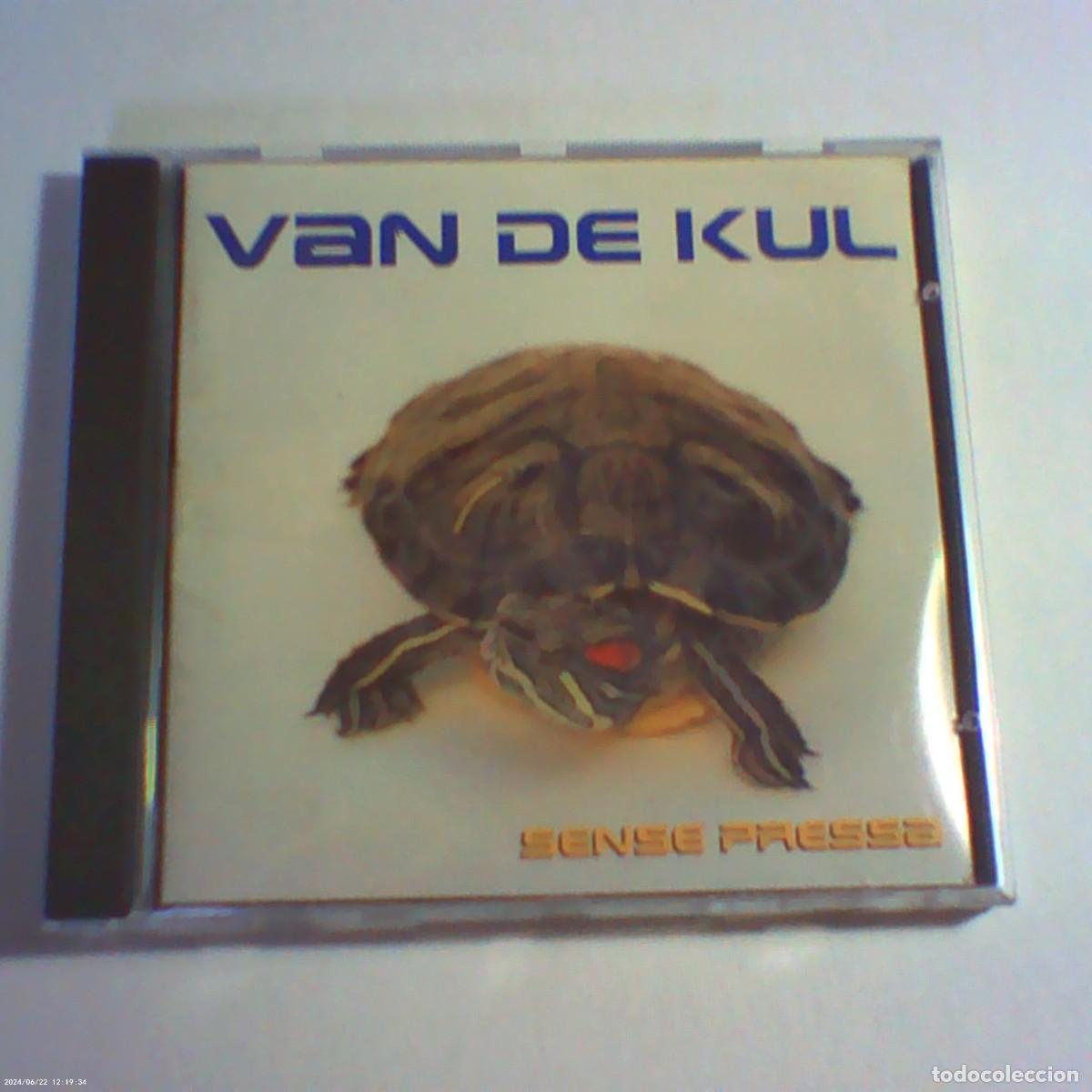 CDs de M&uacute;sica: cd van de kul. sense pressa. m&uacute;sica global 2002 cat. 11 temes. llibret (bon estat)
