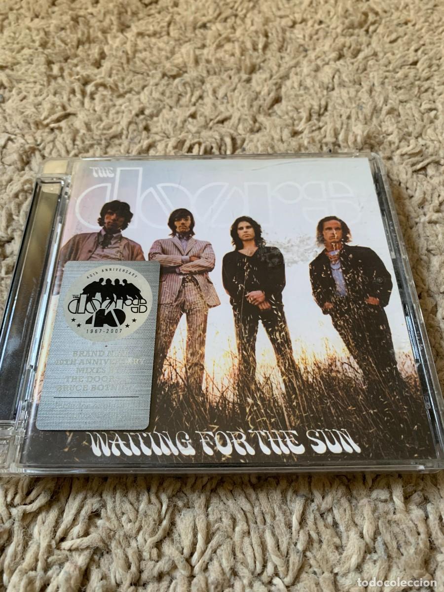 CDs de M&uacute;sica: CD. THE DOORS. WAITING FOR THE SUN. INCLUYE LIBRILLO. PEDIDO MINIMO 10 EUROS.