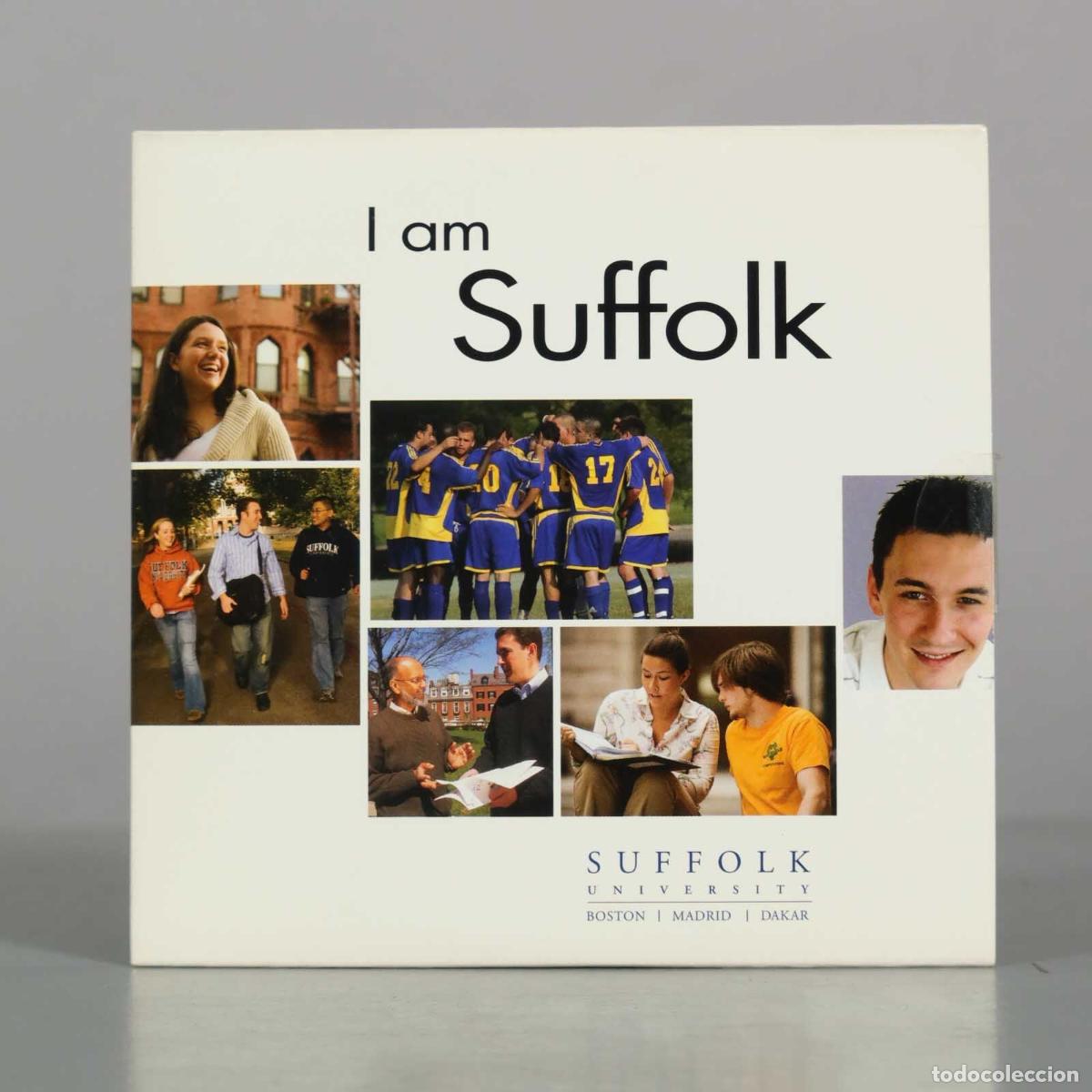 CDs de M&uacute;sica: CD. I am Suffolk - Suffolk University PRECINTADO
