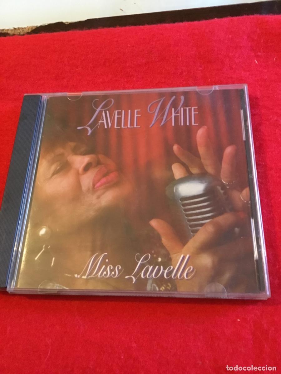 CDs de M&uacute;sica: CD Lavelle white miss