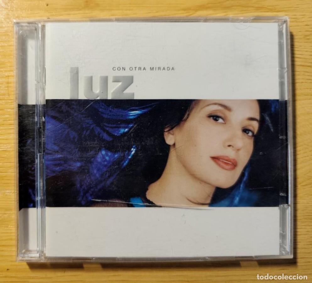 CDs de M&uacute;sica: CD LUZ CASAL CON OTRA MIRADA CD + VIDEO CD EMI 2002