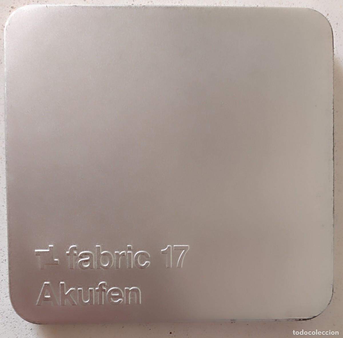 CDs de M&uacute;sica: AKUFEN - FABRIC 17 (CD) 2004 - 21 TEMAS - CAJA DE LATA TROQUELADA - ELECTRONICA