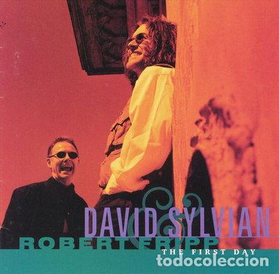 CDs de m&uacute;sica: The First Day- 0077778820826