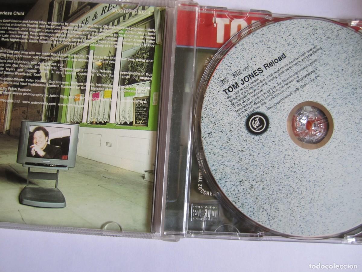 CDs de m&uacute;sica: cd tom jones reload 1999 - Foto 2