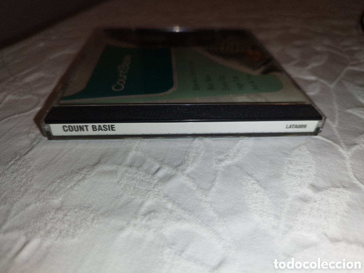 CDs de m&uacute;sica: CD. COUNT BASIE: BLUE AND SENTIMENTAL, ... MCPS, 2005. - Foto 2