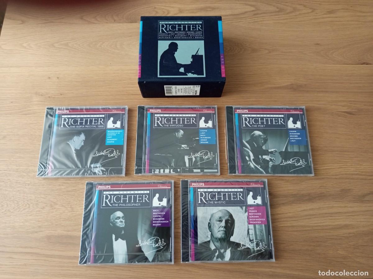 CDs de m&uacute;sica: JOYA CAJA 5 CDS. RICHTER / THE ESSNTIAL / PHILIPS 28945 41662 5 / 1996 / CDS NUEVOS/PRECINTADOS.