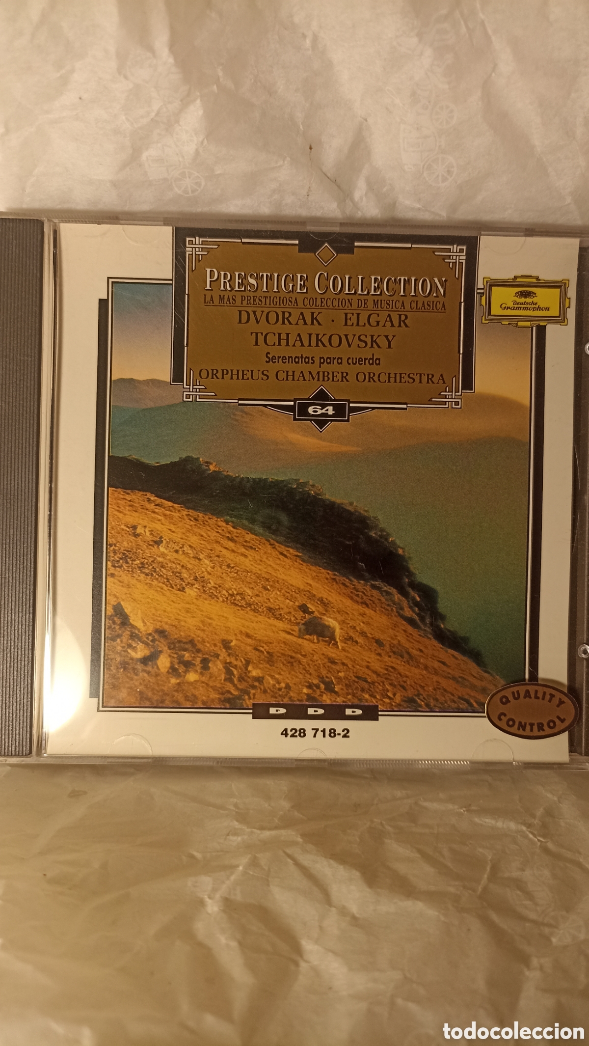 CDs de m&uacute;sica: MINT!Anton&iacute;n Dvoř&aacute;k, Edward Elgar y Pyotr Ilyich Tchaikovsky interpretadas por la Orpheus Chamber Or
