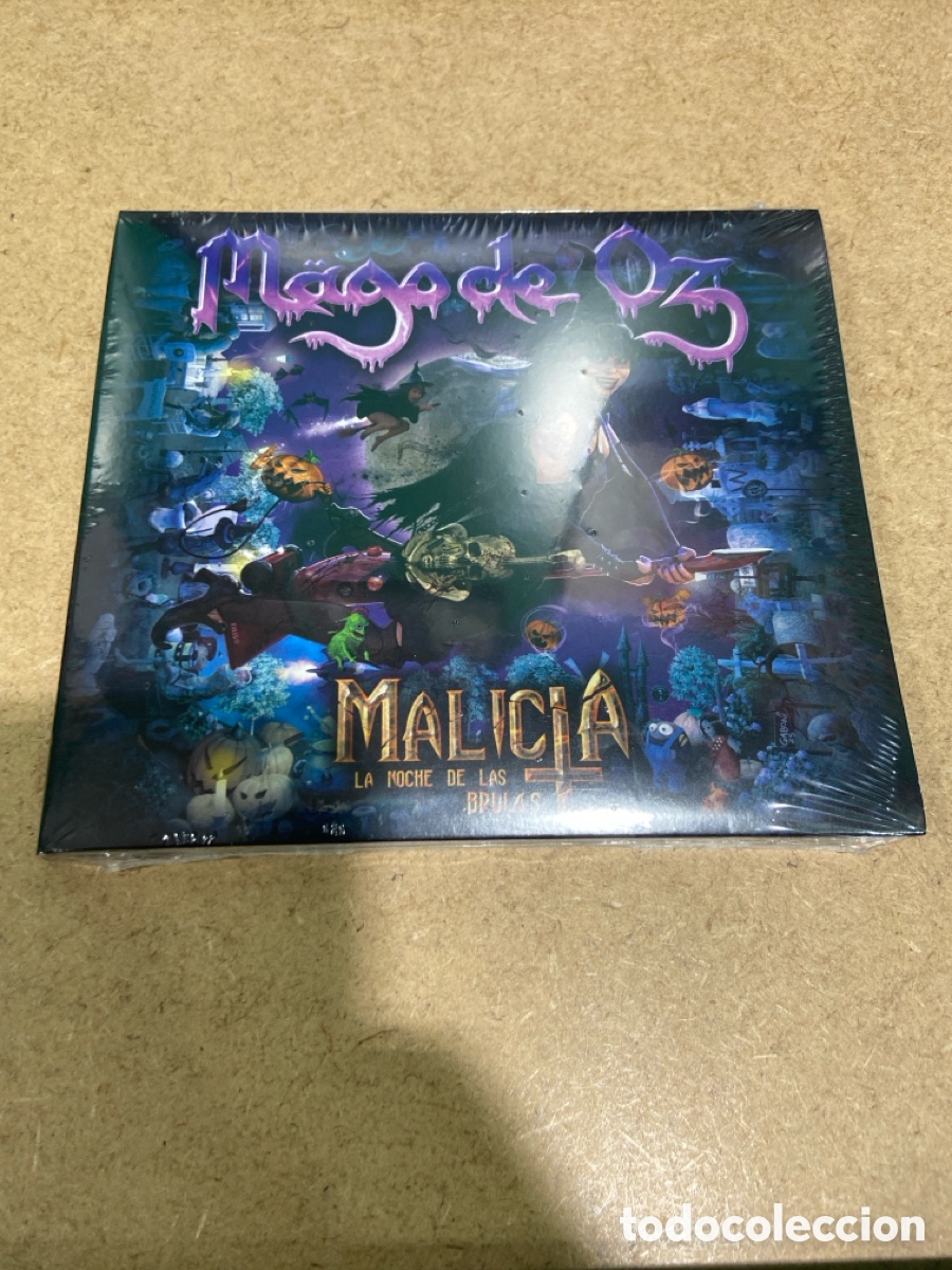 CDs de m&uacute;sica: Mago de Oz. Malicia la noche de las brujas. Cs