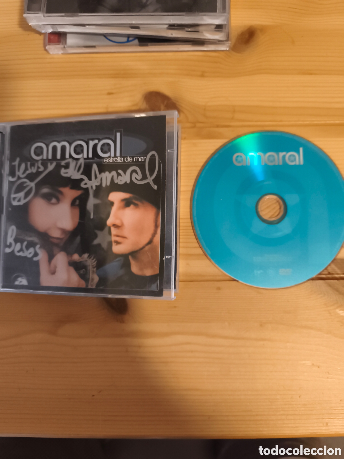 CDs de m&uacute;sica: Antiguo CD de Amaral , estrella de mar Firmado