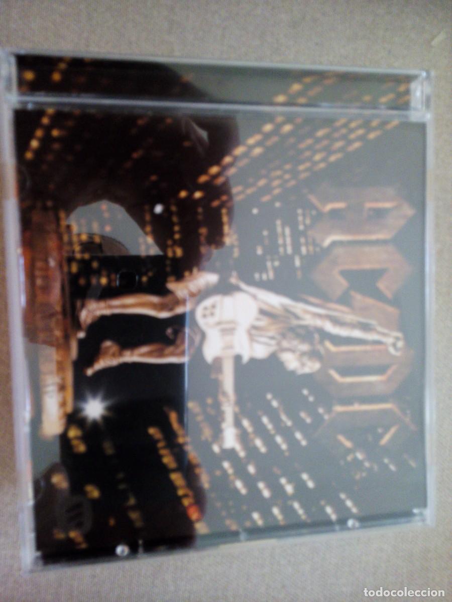 CDs de m&uacute;sica: AC/DC STIFF UPPER LIP CD