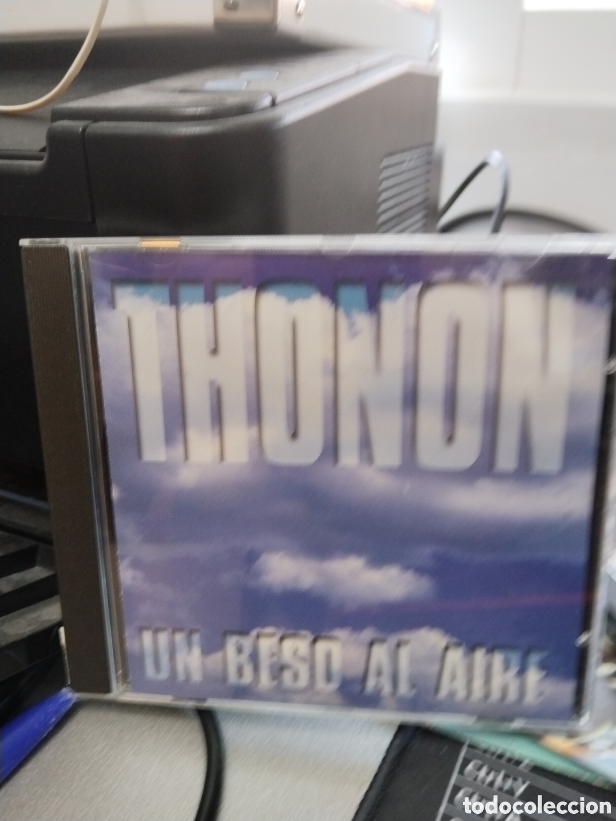 CDs de m&uacute;sica: Thonon un beso al aire