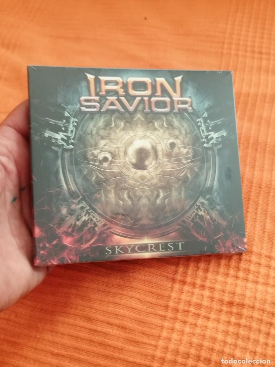 CDs de m&uacute;sica: Iron Savior &ndash; Skycrest. Cd Digipack, nuevo precintado. - Foto 1