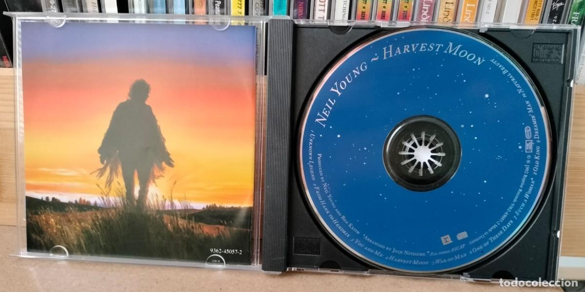 CDs de m&uacute;sica: Neil Young - Harvest Moon (CD) - Foto 3