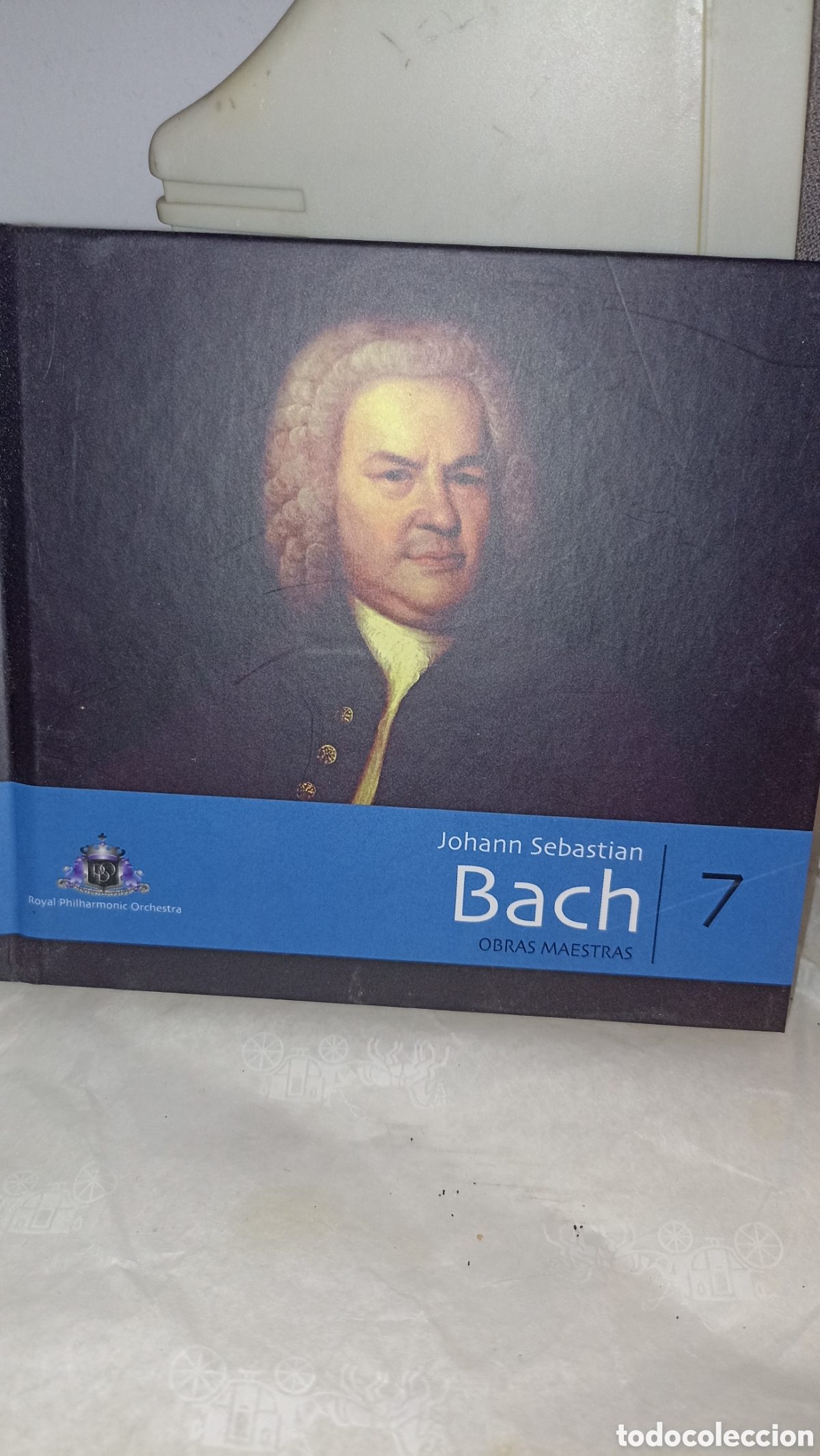 Music CDs: J.S.Bach.Toccata et Fugue en R&eacute; Mineur BWV 565 y la Suite para Orquesta N&deg;3 (Aria).