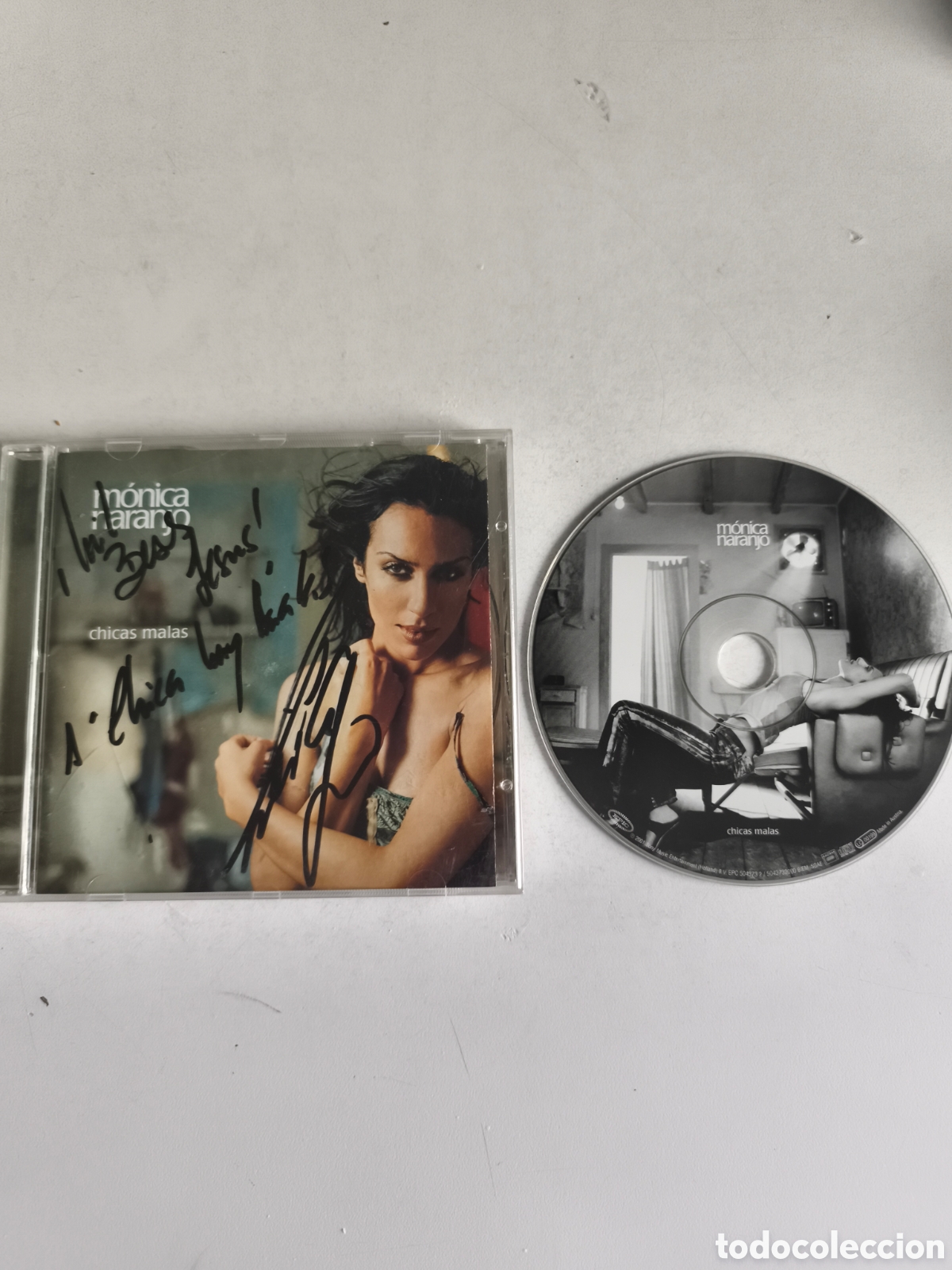 CD de M&uacute;sica: Antiguo CD de M&oacute;nica Naranjo Chicas malas firmado