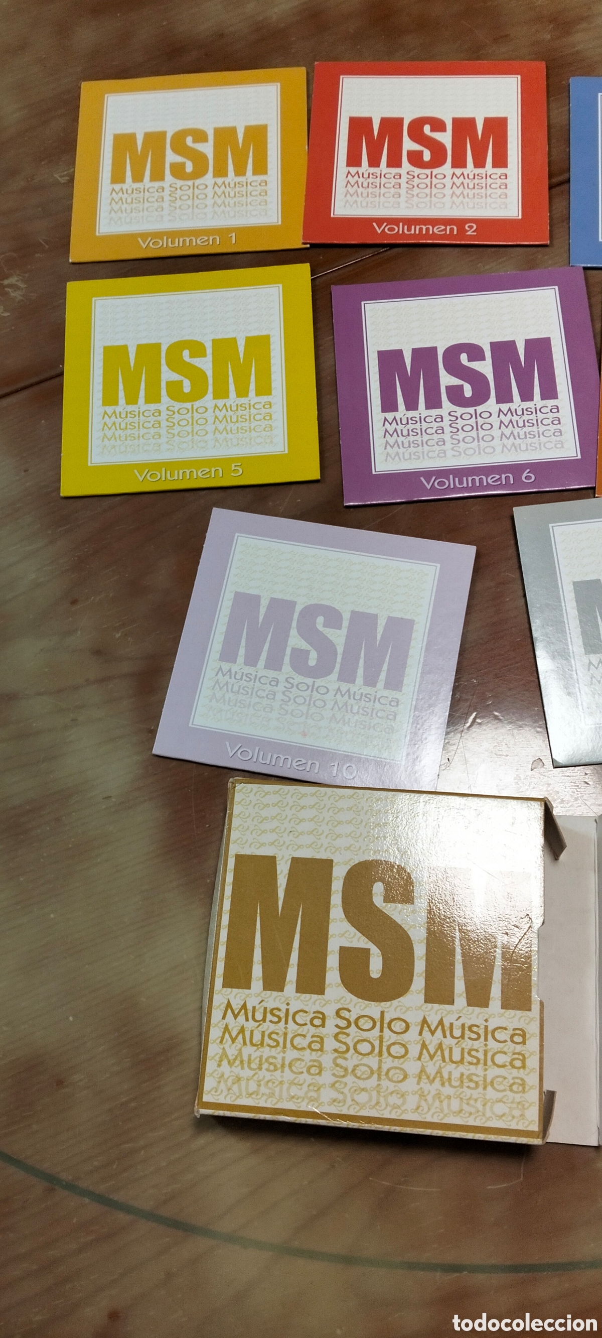 CDs de m&uacute;sica: Msm m&uacute;sica solo musica. Caja 10 cd