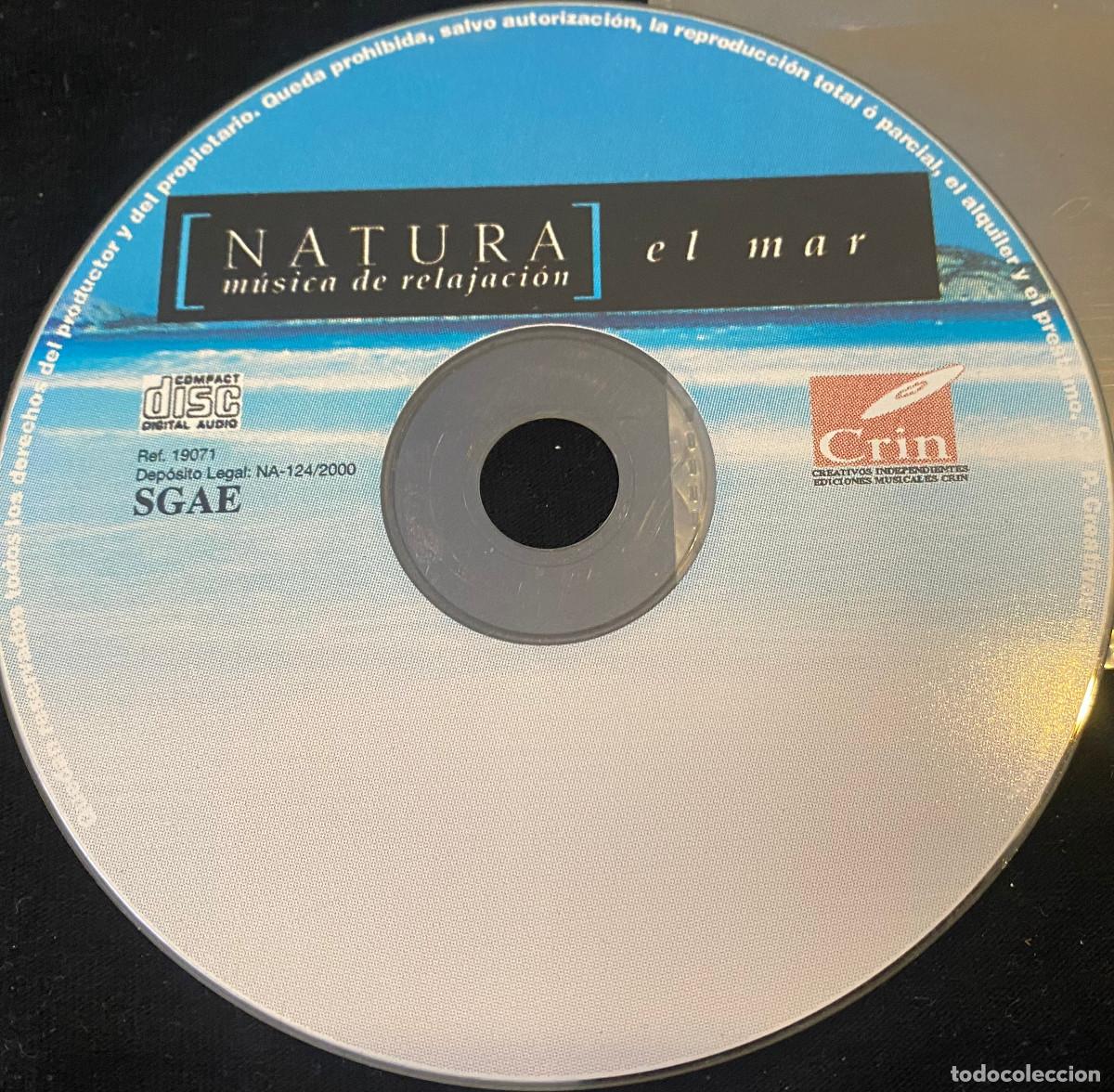 CDs de m&uacute;sica: 'Natura en el mar'. Varios artistas. M&uacute;sica de relajaci&oacute;n y new age. 2000. En funda transparente.