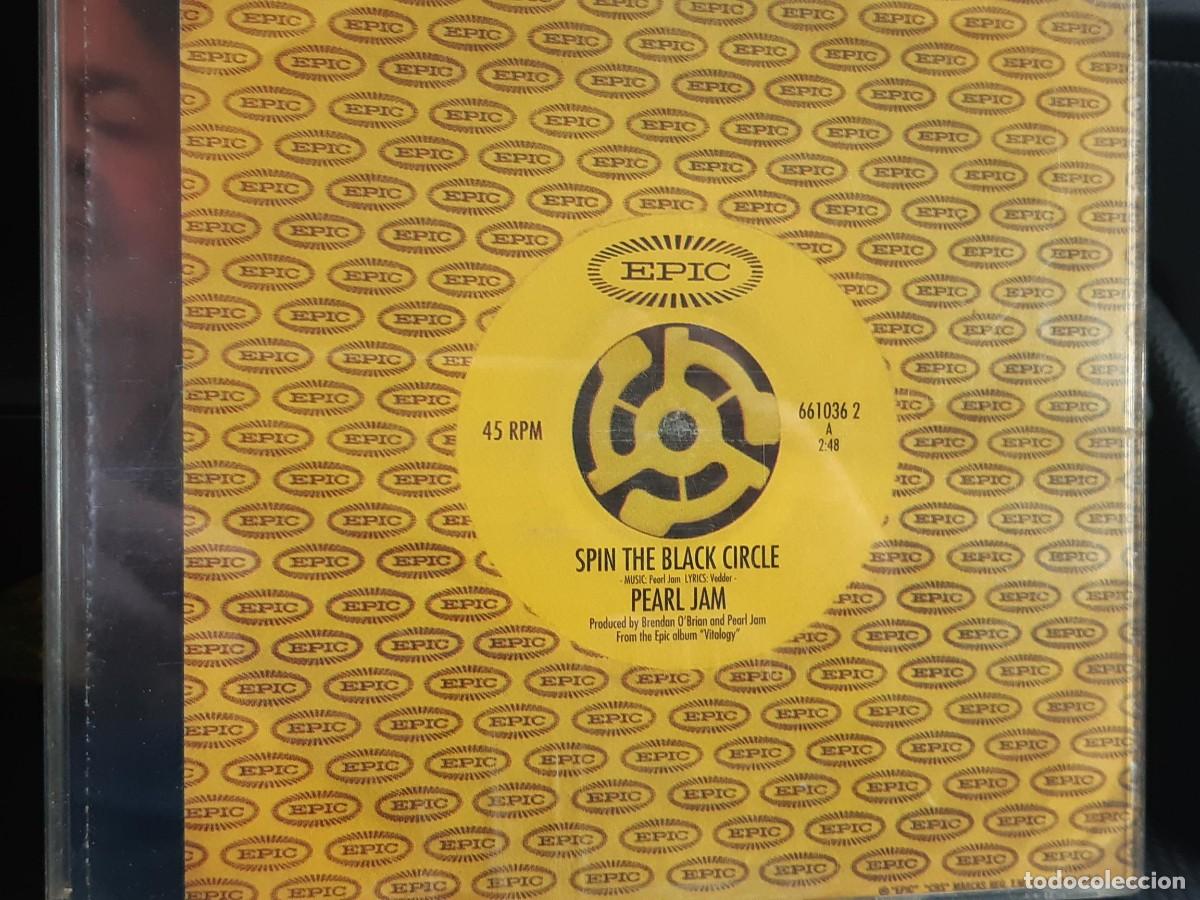CDs de m&uacute;sica: PEARL JAM - SPIN THE BLACK CIRCLE - CD SINGLE - Foto 4
