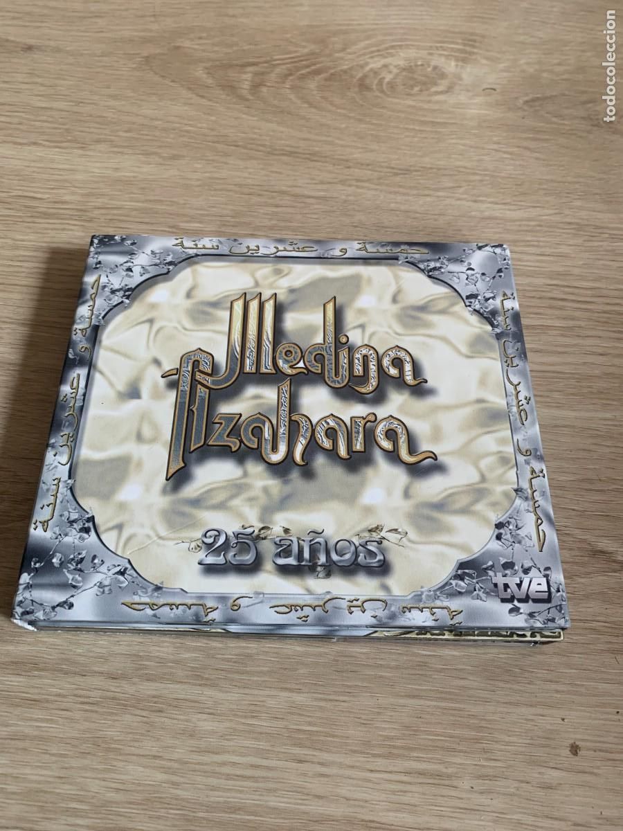 CDs de m&uacute;sica: DIGIPACK CON 2 CD+ DVD. MEDINA AZAHARA. 25 A&Ntilde;OS. INCLUYE LIBRILLO