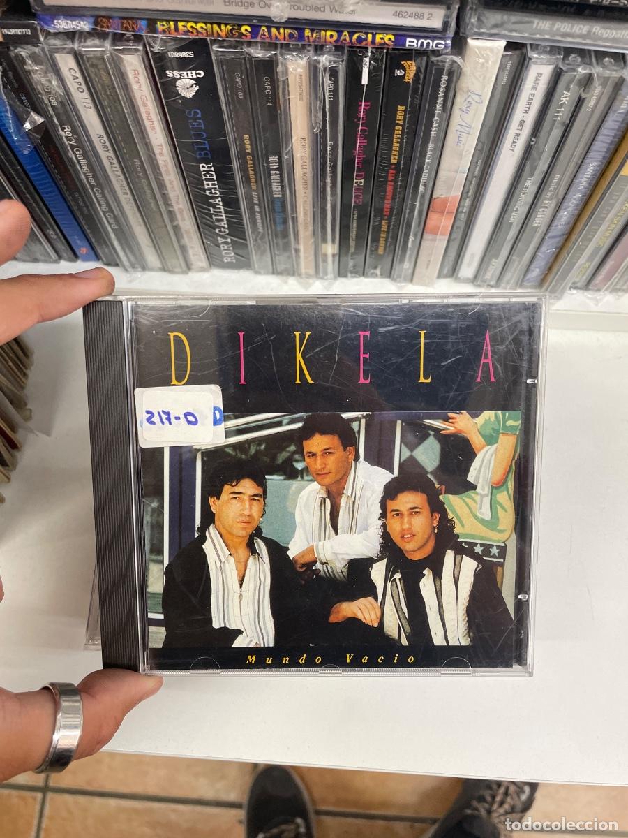 CDs de m&uacute;sica: Dikela mundo vac&iacute;o CD