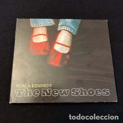 CDs de m&uacute;sica: The New Shoes- 0766397445229