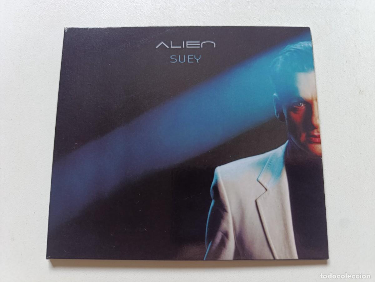 CDs de m&uacute;sica: SUEY 'Alien' CD Single 2016 Synth-pop techno pop La c&uacute;pula music Chop Suey Recorded By Marc Parrot