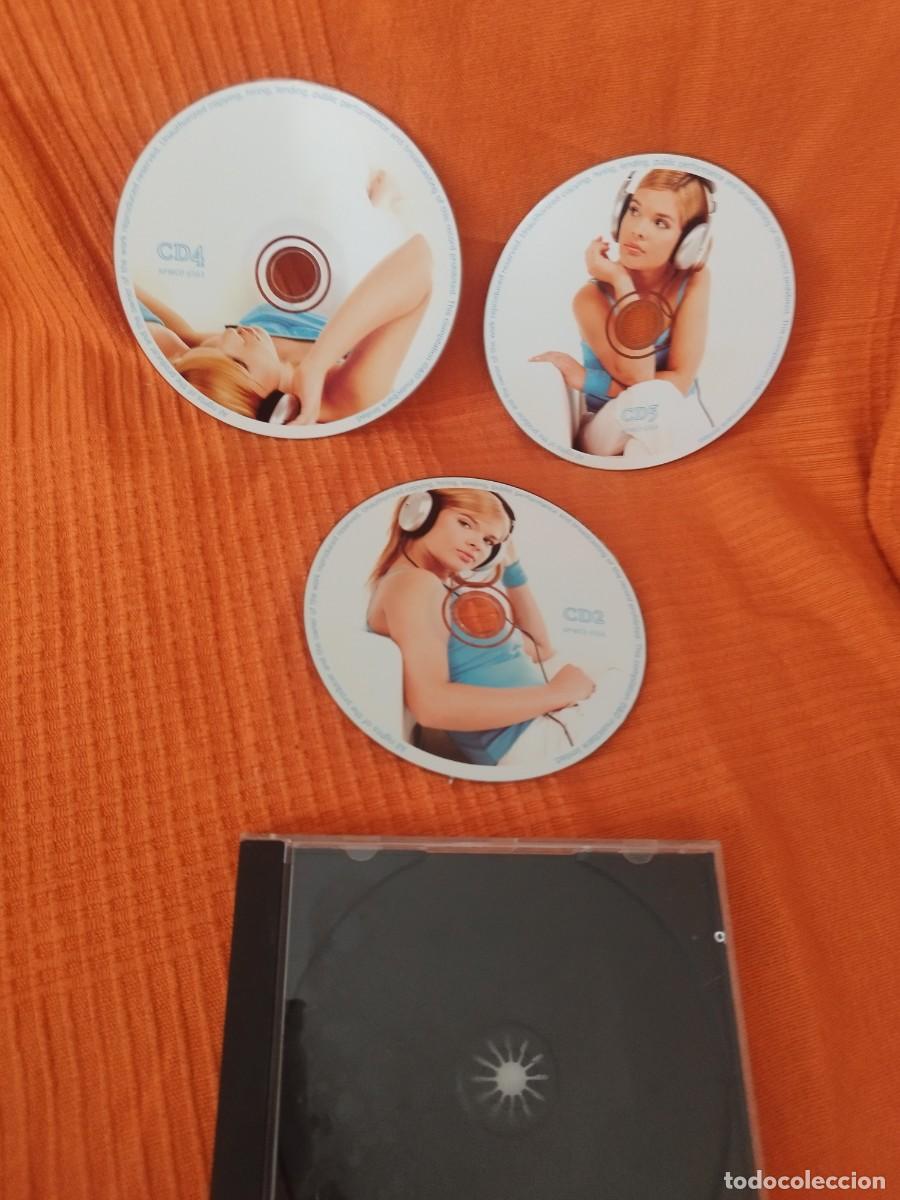 CDs de m&uacute;sica: Tres CDs creo que de m&uacute;sica ambiental, ambient. Relajaci&oacute;n.
