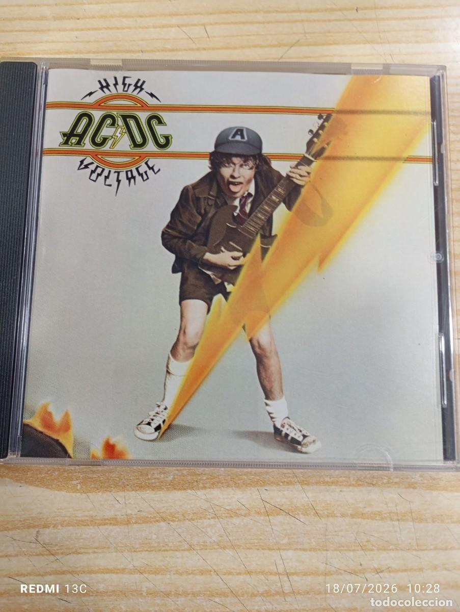 CDs de m&uacute;sica: CD - AC/DC - High Voltage