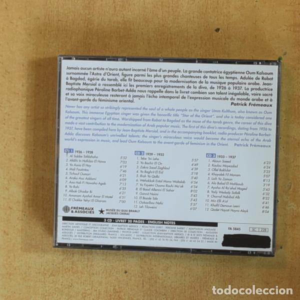 CDs de m&uacute;sica: OUM KALSOUM - L ASTRE D ORIENT - CD - Foto 2