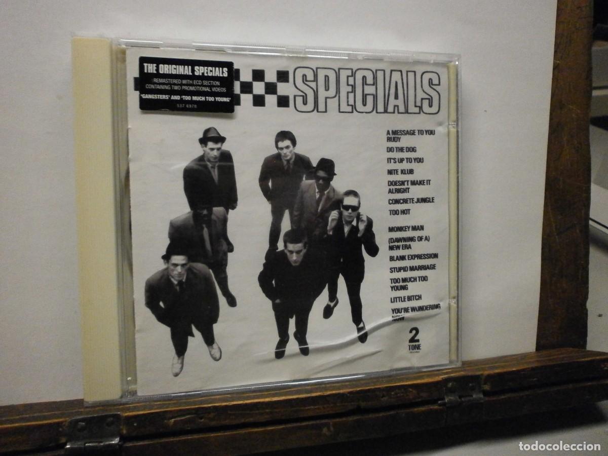 CDs de m&uacute;sica: cd specials two tone records buen estado