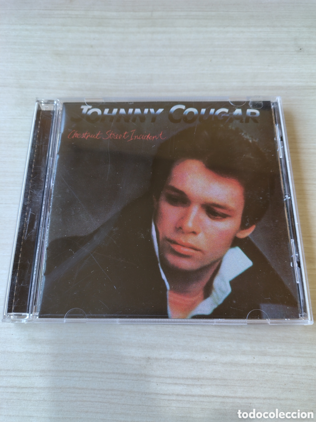 CDs de m&uacute;sica: JOHNNY COUGAR Chesnut Street Incident ( 1976 SNAPPER 1998 ) JOHN MELLENCAMP