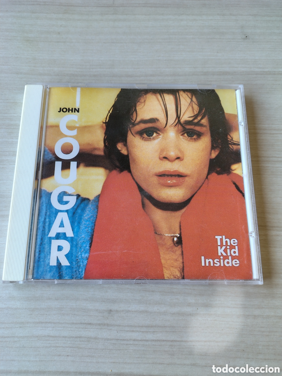 CDs de m&uacute;sica: JOHN COUGAR The Kid Inside ( 1982 CASTLE 1986 ) GRABADO EN 1976 SE EDIT&Oacute; EN 1982 MELLENCAMP