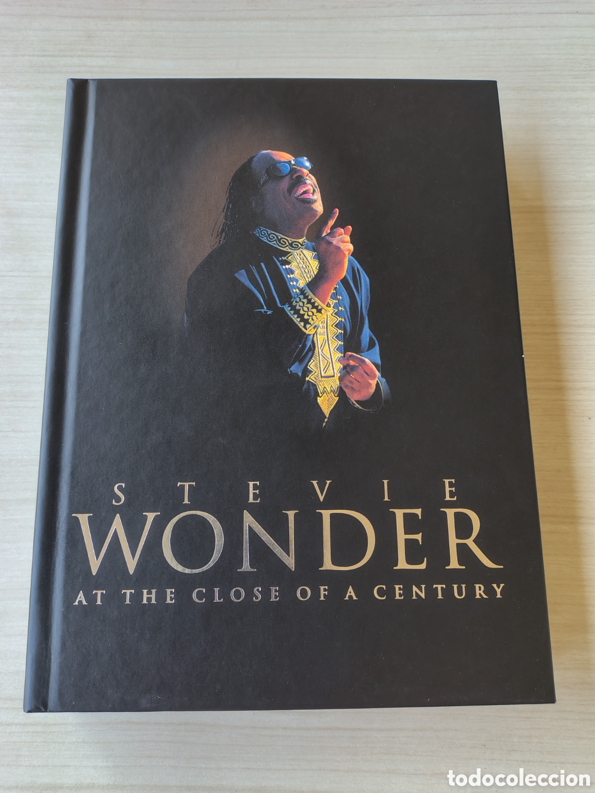 CDs de m&uacute;sica: STEVIE WONDER At The Close of a Century 4CD BOX + LIBRO 84 PGS ( 1999 MOTOWN 2007 )
