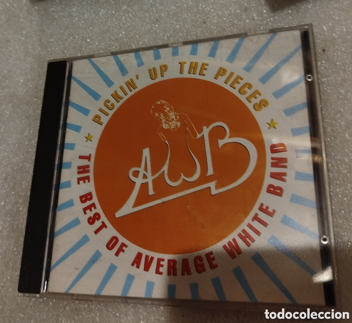 CDs de m&uacute;sica: The average White band. The best of. Pickin' up the pieces