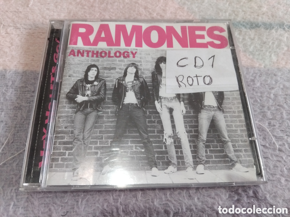 CDs de m&uacute;sica: RAMONES CD ANTHOLOGY (CD 1 ROTO)