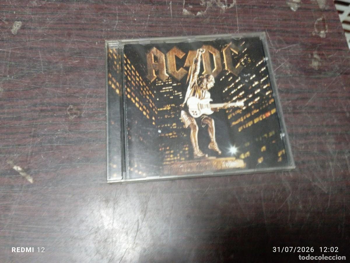 CDs de m&uacute;sica: CD AC DC //////////////