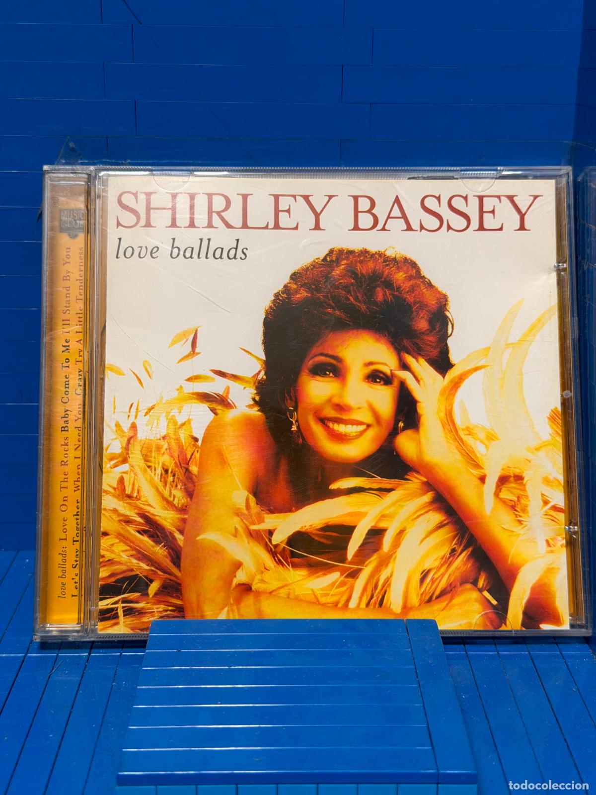 CDs de m&uacute;sica: LOVE BALLADS &ndash; SHIRLEY BASSEY &ndash; 2001 &ndash; CD