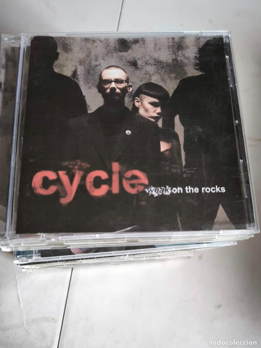 CDs de m&uacute;sica: CD CYCLE WEAK ON THE ROCKS