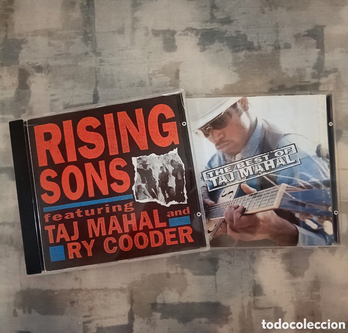CDs de m&uacute;sica: Rising Sons y Taj Mahal