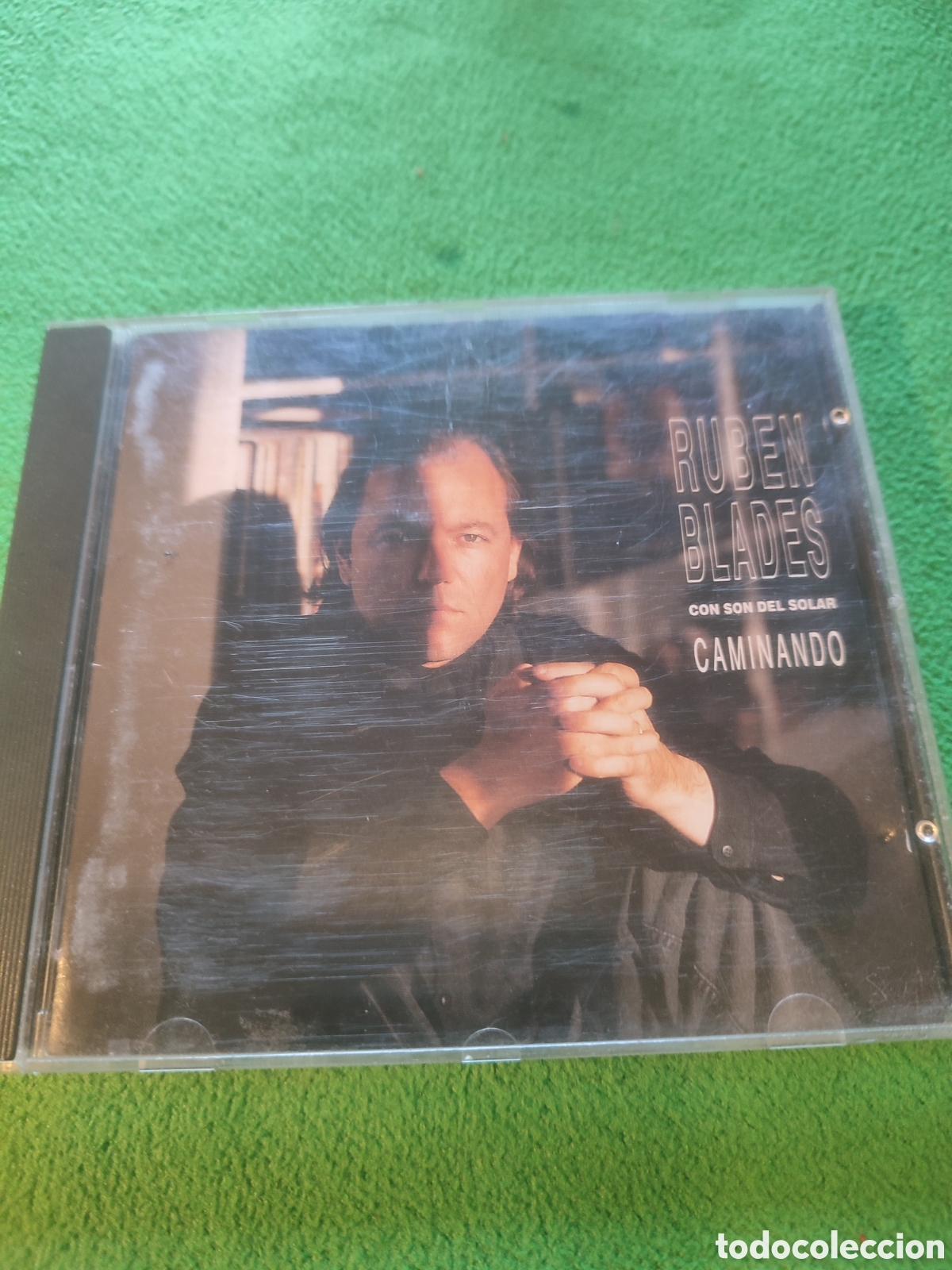 CDs de m&uacute;sica: Rub&eacute;n Blades con son del solar - Caminando