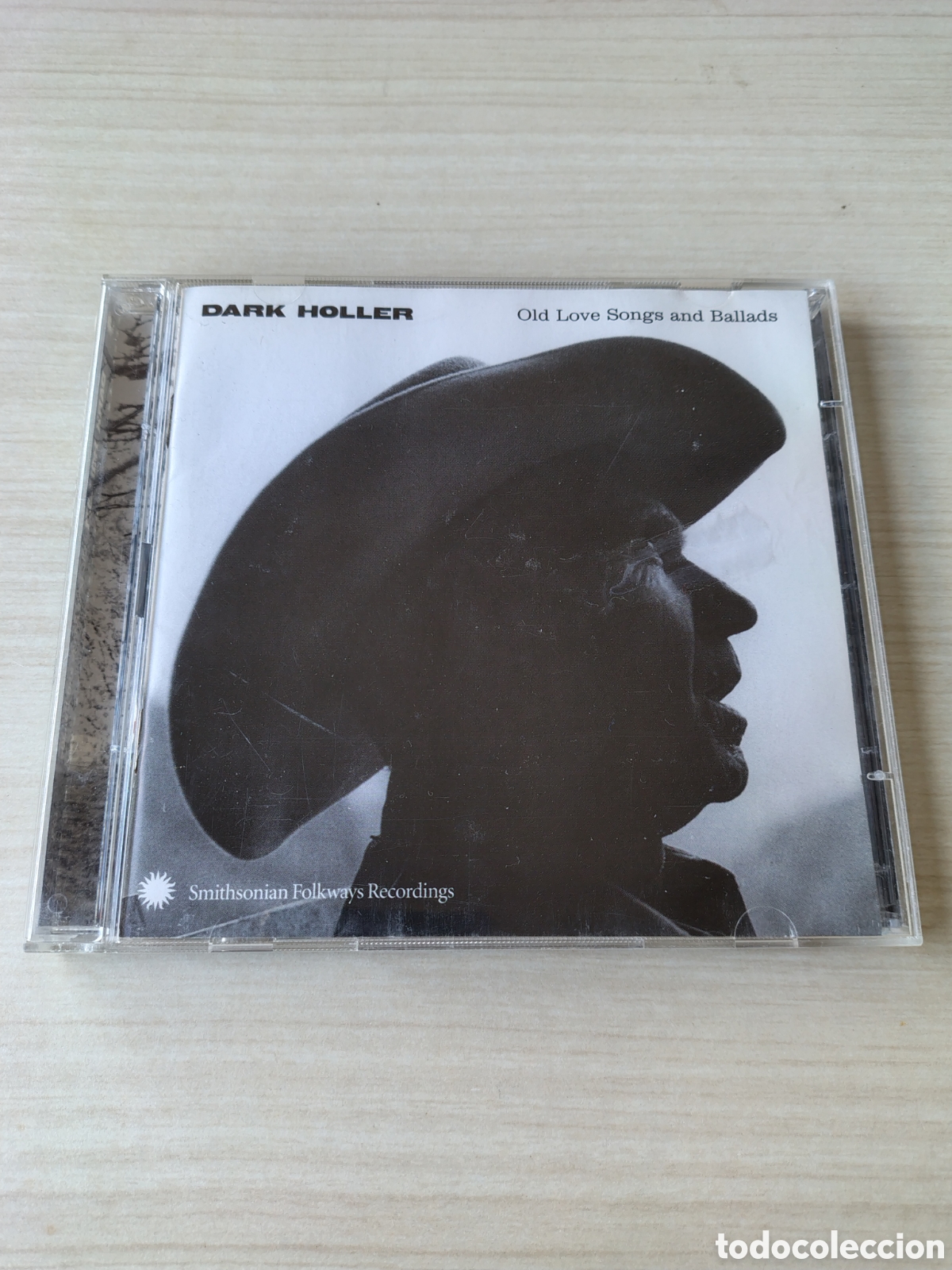 CDs de m&uacute;sica: DARK HOLLER Old Love Songs and Ballads CD + DVD ( 2005 SMITHSONIAN FOLKWAYS ) DILLARD CHANDLER