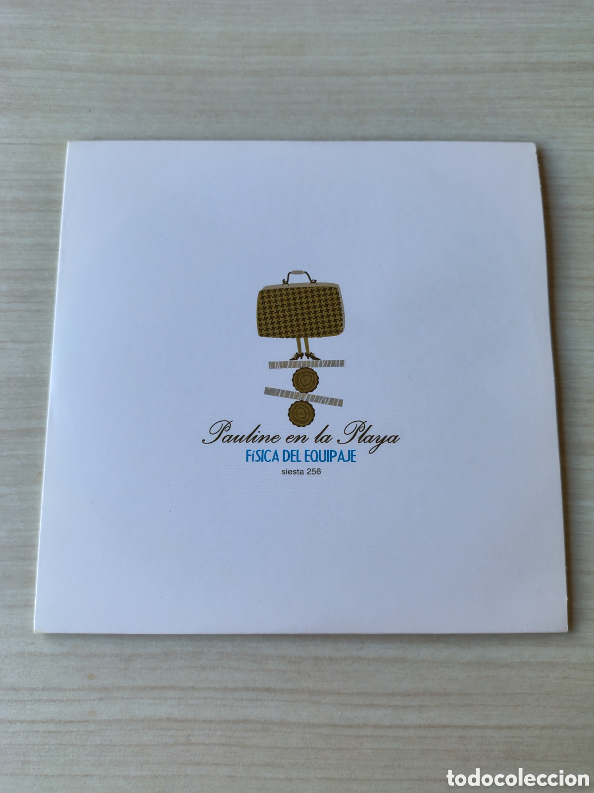 CDs de m&uacute;sica: PAULINE EN LA PLAYA F&iacute;sica del Equipaje ( 2010 SIESTA 256 )