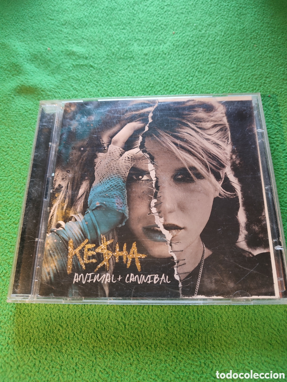 CDs de m&uacute;sica: Kesha - Animal / Cannibal 2 CDs