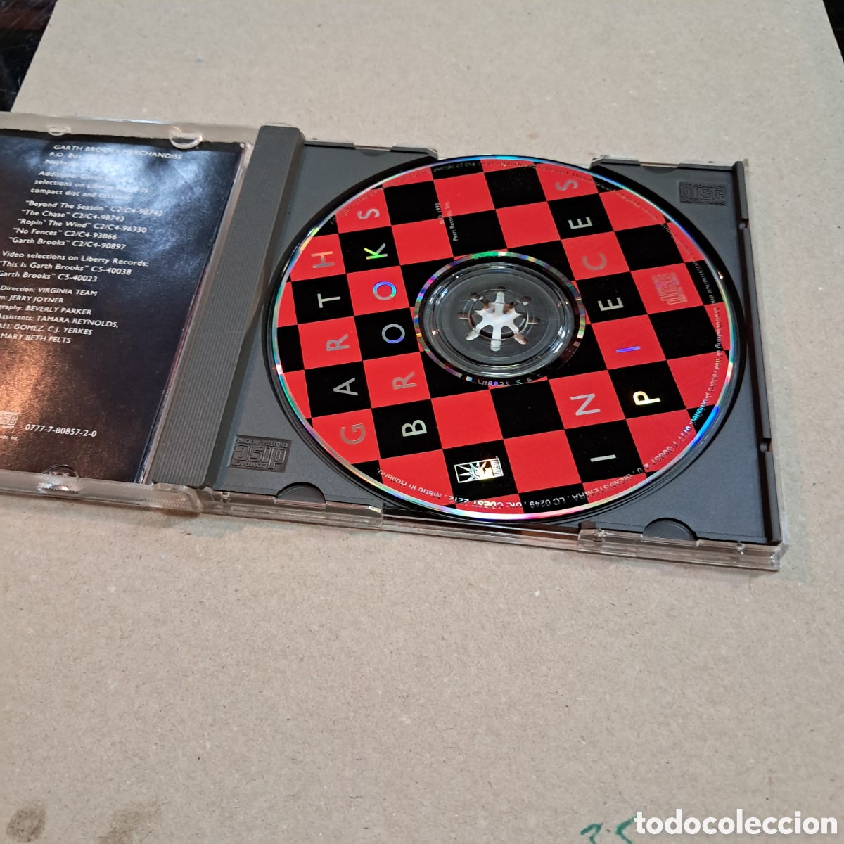 CDs de m&uacute;sica: Garth Brooks - In pieces, Compact disc, Cd - Foto 2