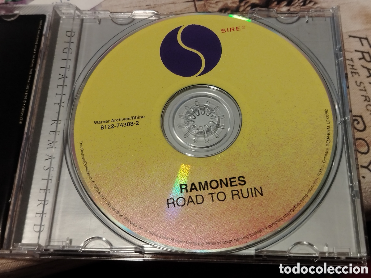 CDs de m&uacute;sica: CD RAMONES - ROAD TO RUIN - Foto 3