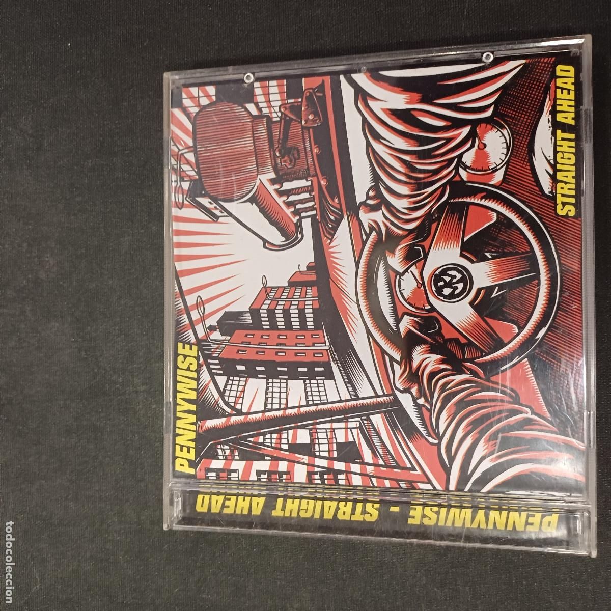 CDs de m&uacute;sica: PENNYWISE/STRAIGHT AHEAD/CD PUNK.