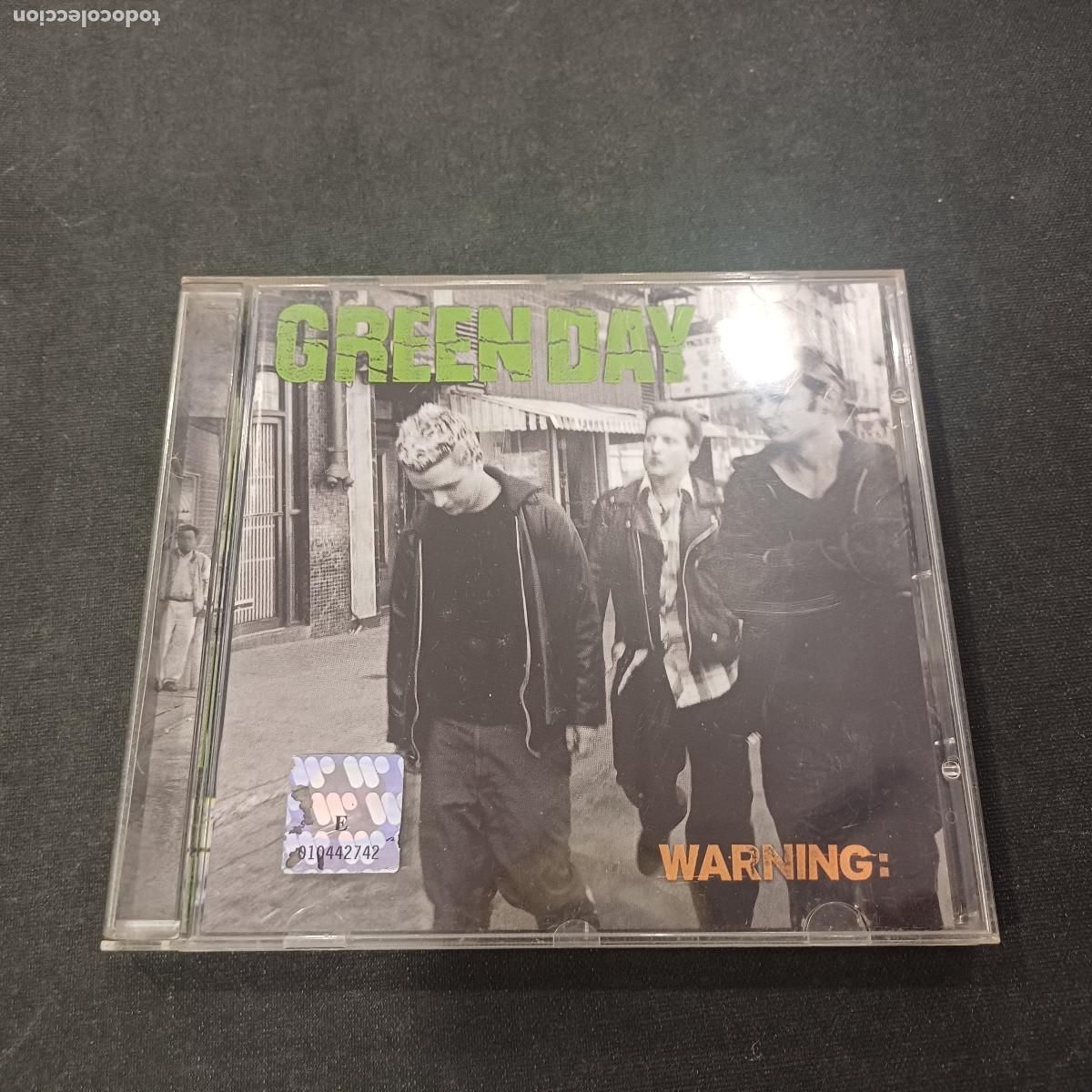 CDs de m&uacute;sica: GREEN DAY/WARNING/CD PUNK.