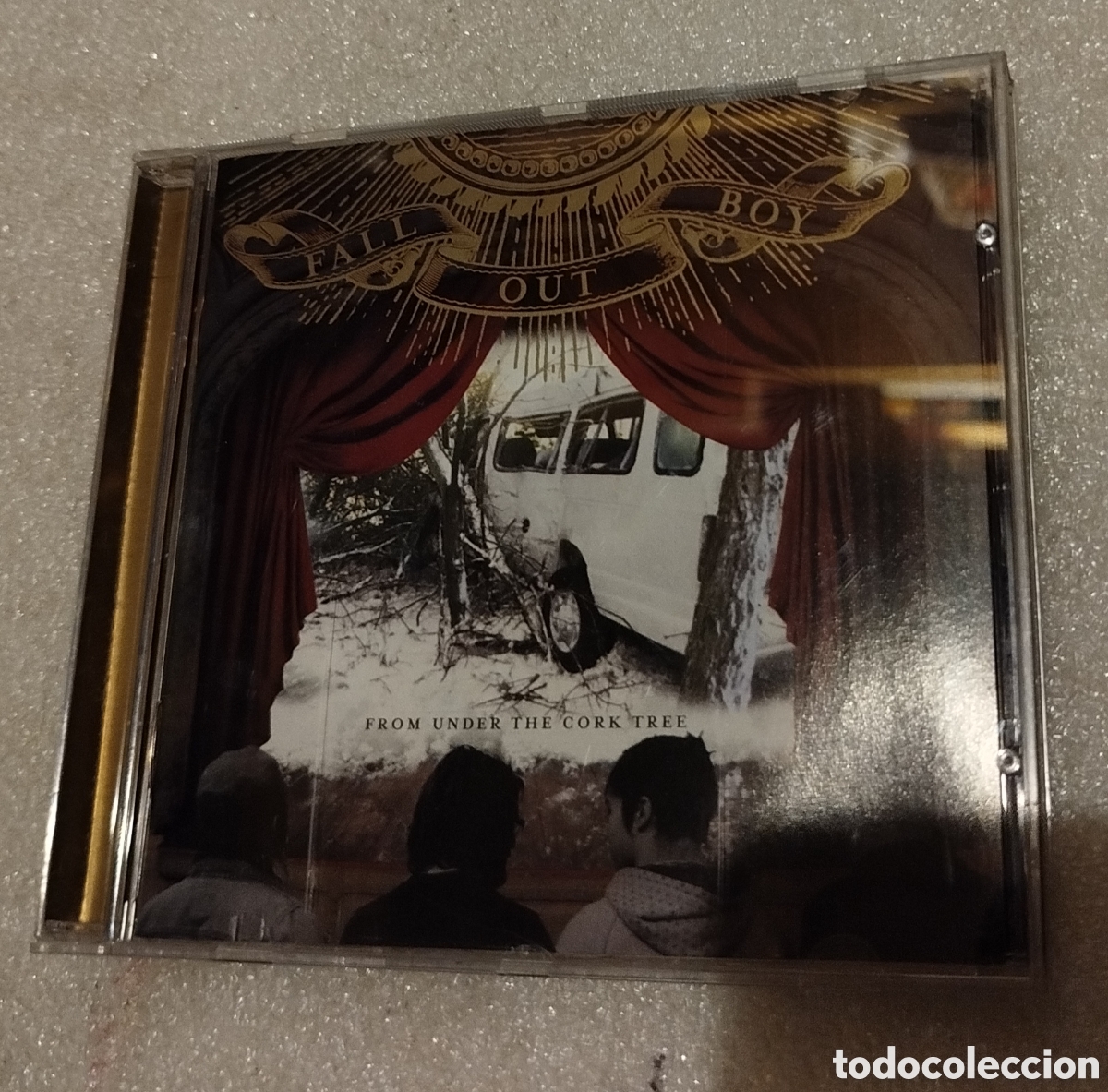 CDs de m&uacute;sica: Fall out boy - from under the cork tree